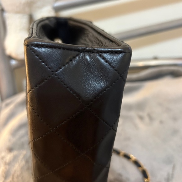 Chanel Vintage Big CC - Picture 6 of 9